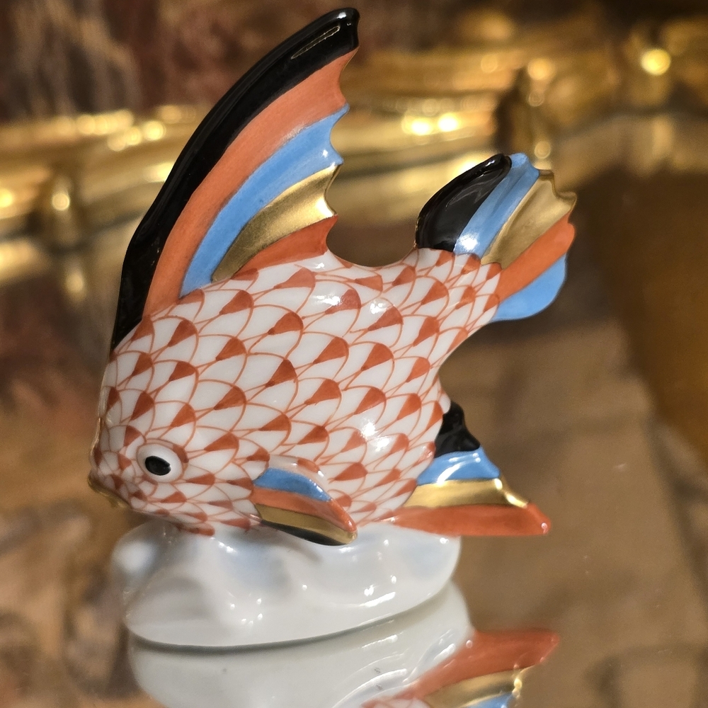 herend porcelain red rust fish scale angelfish #5295  2.5" vintage